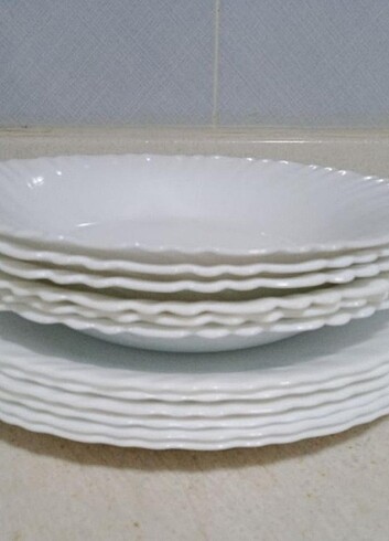 Yemek tabağı 