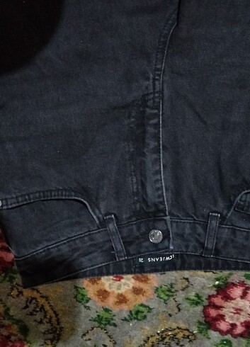 Siyah mom jean 