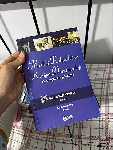 Mesleki rehberlik ve kariyer danışmanlığı kuramdan uygulamaya
