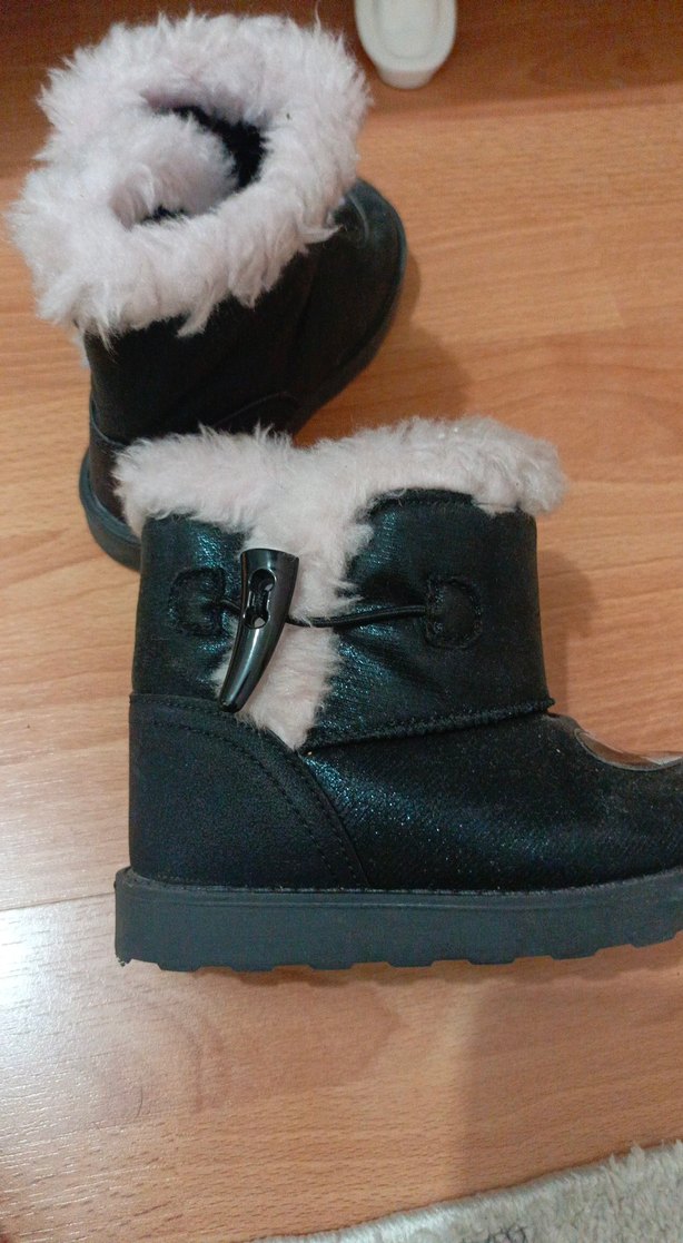 Kız Çocuk Gri Kürklü Nakışlı Bot - Görsel 2