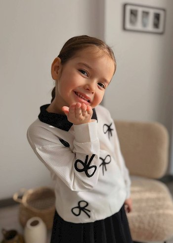 Nakışlı Beyaz Kız Çocuk Fiyonk Detaylı Etek Takım - Görsel 6