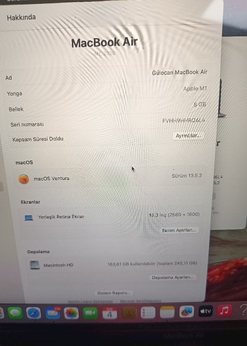 Gri Apple MacBook Dizüstü Bilgisayar - Görsel 4