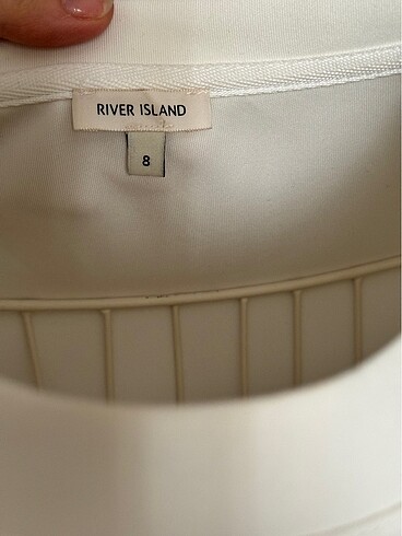 s Beden RIVER ISLAND
