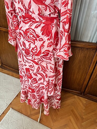 m Beden kırmızı Renk BATIK FIRFIRLI ŞIFON ELBİSE
