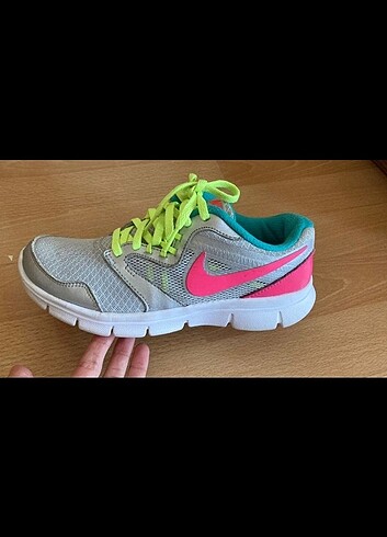 nike spor ayakkabı