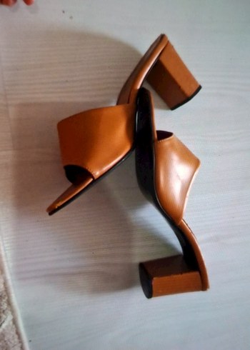 Bej Kadın Topuklu Terlik - Görsel 3