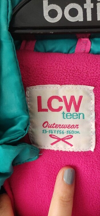 LC Waikiki Kız çocuk mont