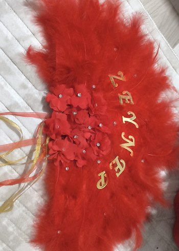 Kırmızı Püsküllü Bohem Düğün Aksesuarı