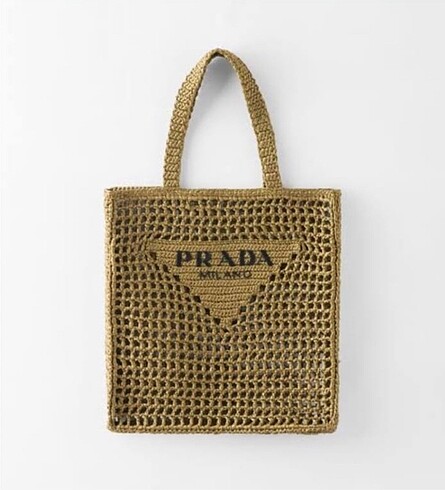 prada çanta