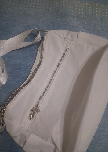 ORJİNAL BENETTON Baskılı Beyaz Kadın Çapraz Çanta.. - Görsel 4