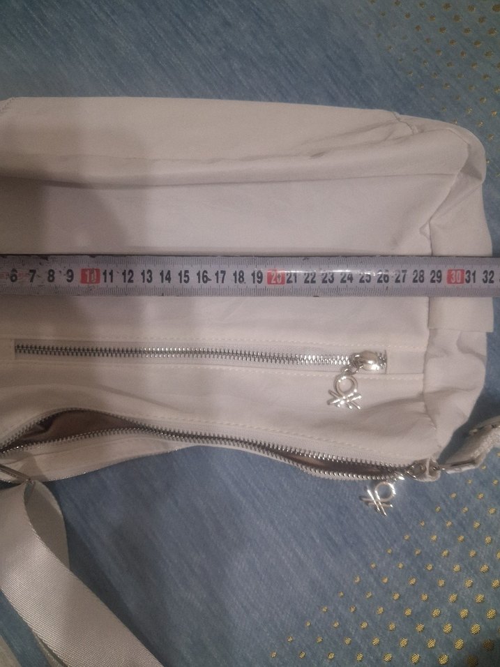 ORJİNAL BENETTON Baskılı Beyaz Kadın Çapraz Çanta.. - Görsel 2