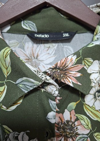 Çiçek Desenli Uzun Kollu Gömlek - Görsel 3