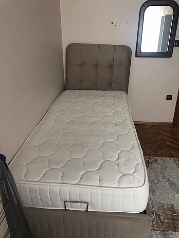 Beden Yatak baza yatas acil satilik