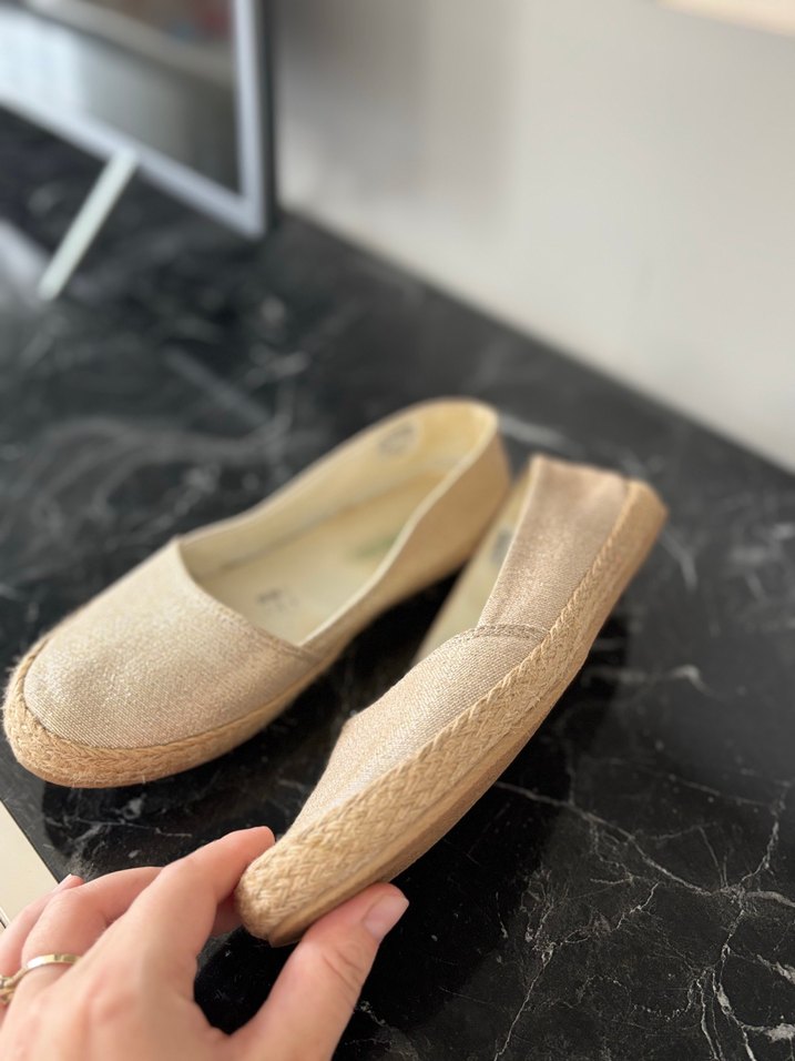 Bej hasırlı simli babet ayakkabı - Görsel 3