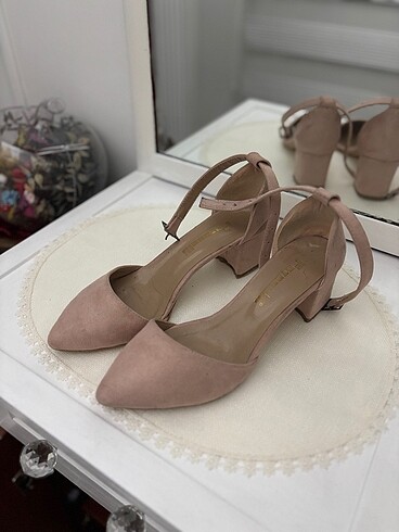 Pudra stiletto bilekten bağlamalı topuklu ayakkabı