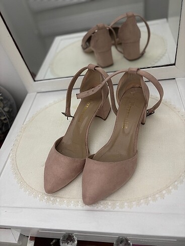 Bambi Pudra stiletto bilekten bağlamalı topuklu ayakkabı