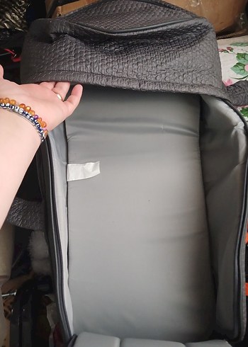 Gri Yılan Desenli Bebek Çantası - Görsel 2