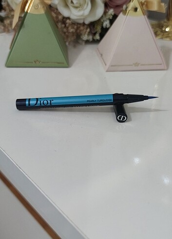 Dior pearly turquoise likit Eyeliner 