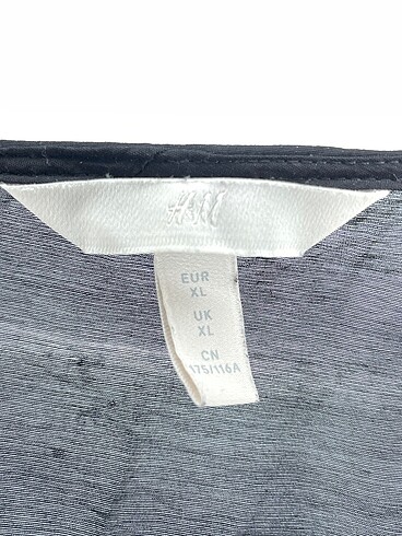 xl Beden siyah Renk H&M Bluz %70 İndirimli.