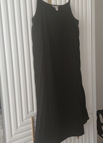 H&M H&m pilili siyah elbise L 