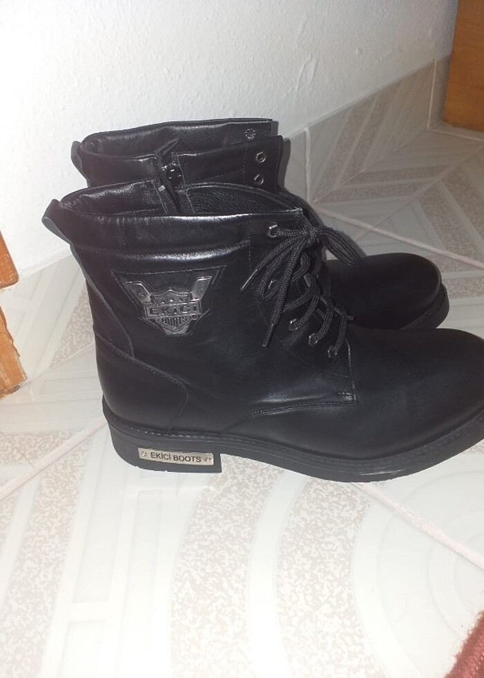 Erkek bot - Görsel 2