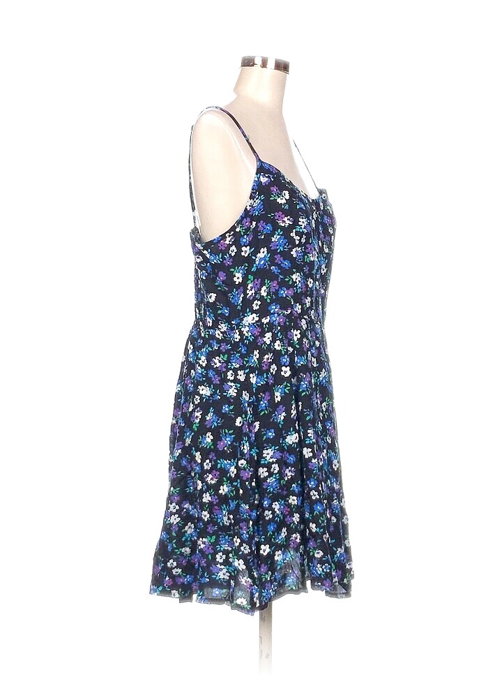 LC Waikiki Kısa Elbise %70 İndirimli. - Görsel 2