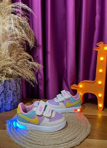 Işıklı nike ????Efsane Rpt şampiyonu ???????? 22 23 24 25    