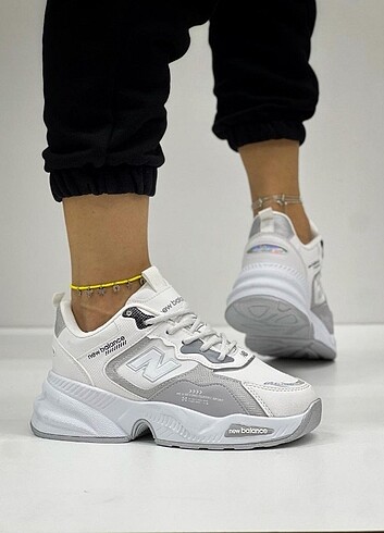 New balance 36 40 arası numaralari mevcuttur Kutulu etiketli gön