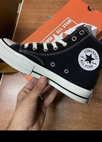 44 Beden siyah Renk Converse Chucky Taylor swift 70 36 47 arası numaralari mevcuttu