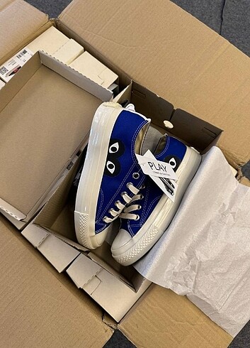 Converse play Kutulu etiketli barkodlu 37 38 numaralari mevcut