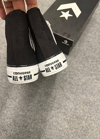 36 Beden siyah Renk Converse Lift Platfrom 36-37-38-39-40 Kutulu etiketli barkodlu