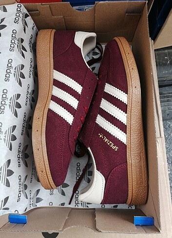 Adidas Adidas spezial unisex Kutulu etiketli 36 40 arası numaralari m