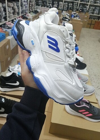 36 Beden Balancia unisex ayakkabı Kutulu etiketli 36 40 arası numaralar