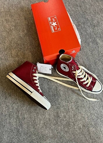 Converse Chucky Taylor bordo Kutulu etiketli barkodlu İthal QR 