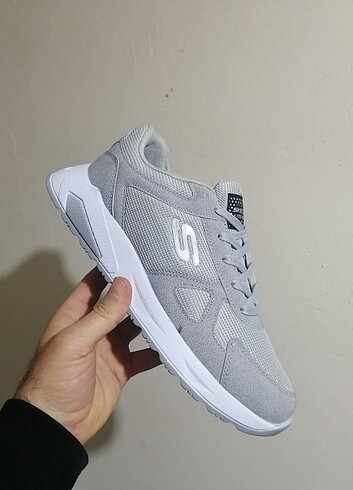 Skechers erkek spor ayakkabı Kutulu etiketli 40 44 arası numar