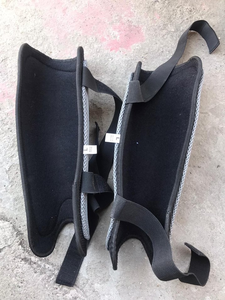 Gri Motosiklet Diz Koruyucu Velcro Bantlı Dizlik - Görsel 3