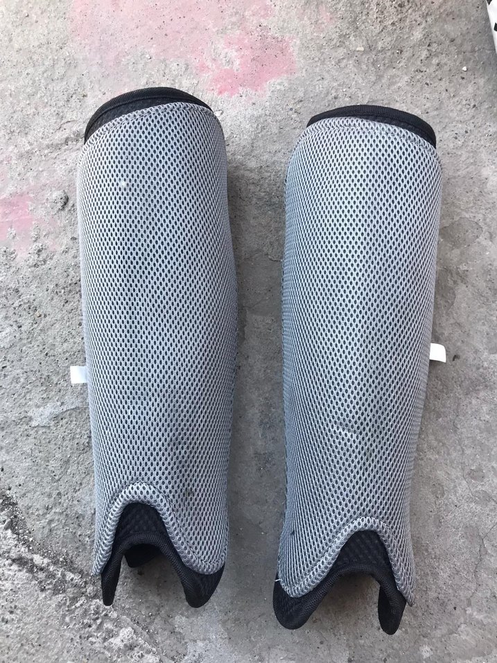 Gri Motosiklet Diz Koruyucu Velcro Bantlı Dizlik - Görsel 2