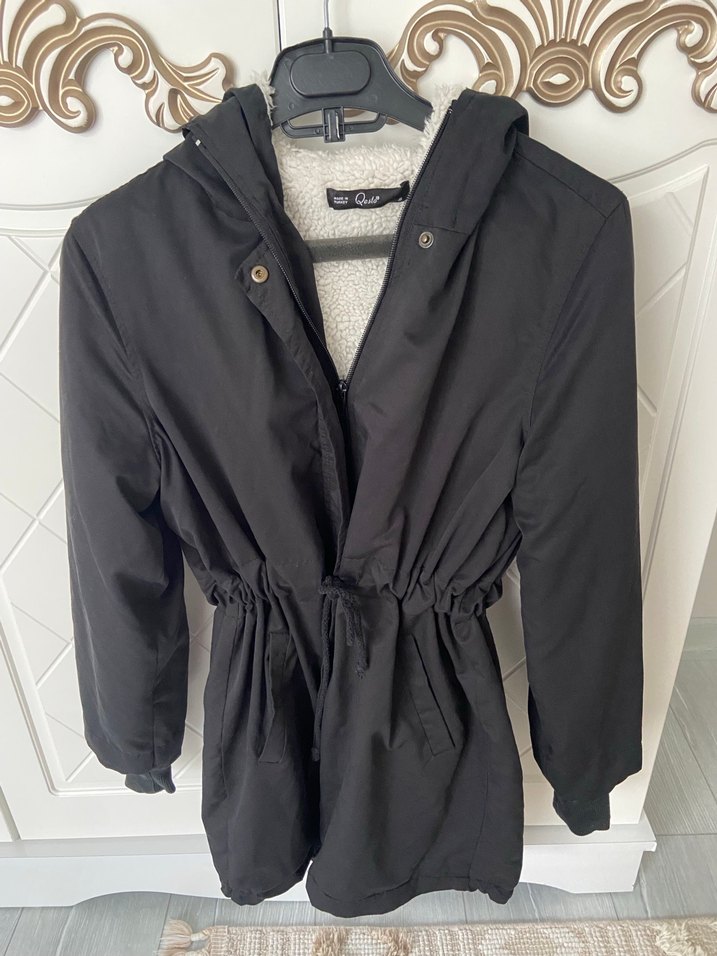 Siyah Kemerli Midi Street Wear Kadın Mont - Görsel 4