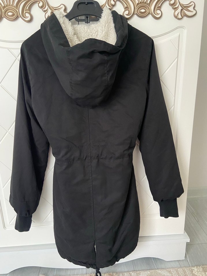 Siyah Kemerli Midi Street Wear Kadın Mont - Görsel 5