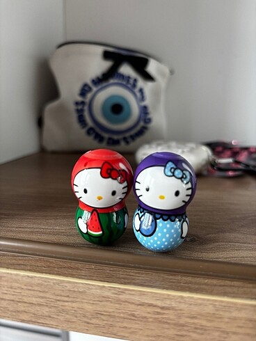 hello kitty hacıyatmaz ve figür