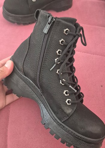 36 Beden siyah Renk Siyah Fermuarlı Dolgu Topuklu Goth Bot