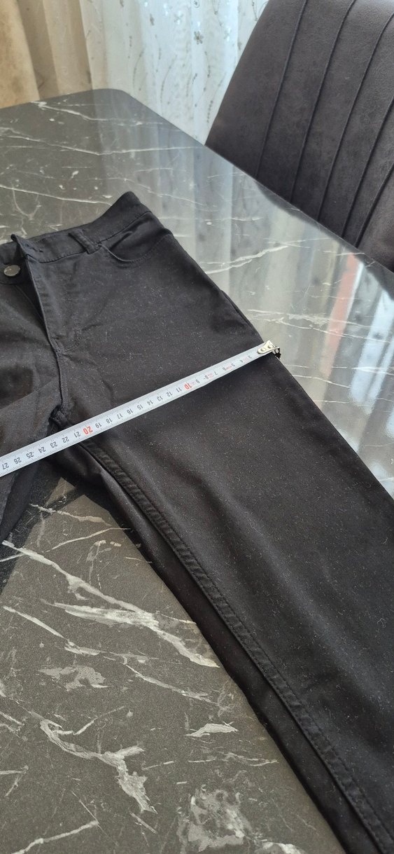 Kemer Detaylı Siyah Kadın Denim Pantolon - Görsel 2