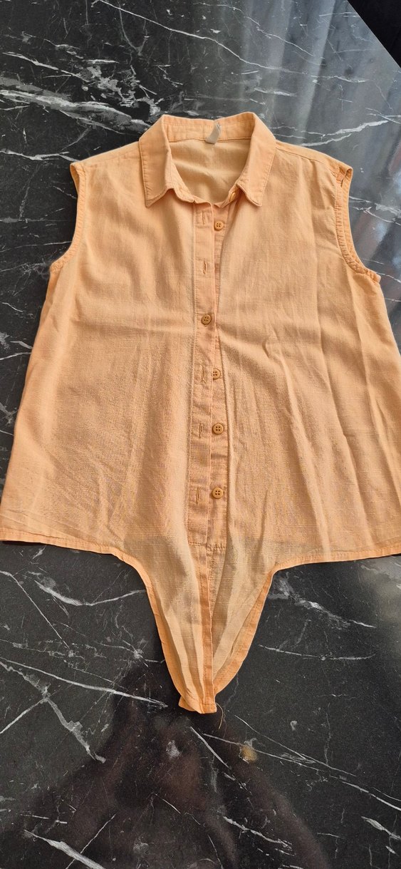 Bej Kolsuz V Yakalı Keten Gömlek - Görsel 4