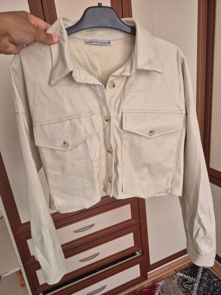 Düğmeli Bej Deri Kadın Ceket - Görsel 2