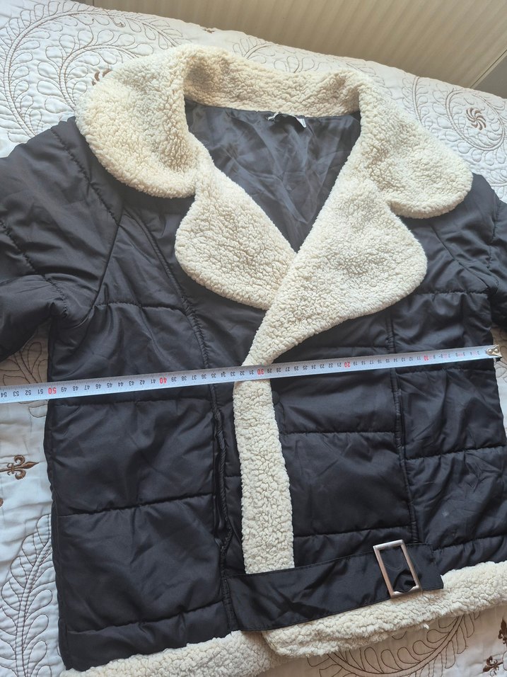 siyah Kadın Kışlık Yumuşak Dokulu Mont - Görsel 4