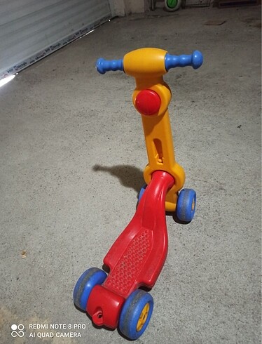 Beden Renk Pilsan Mini Scooter
