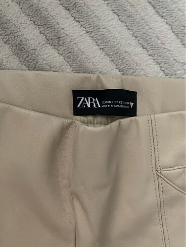xs Beden Zara deri pantolon