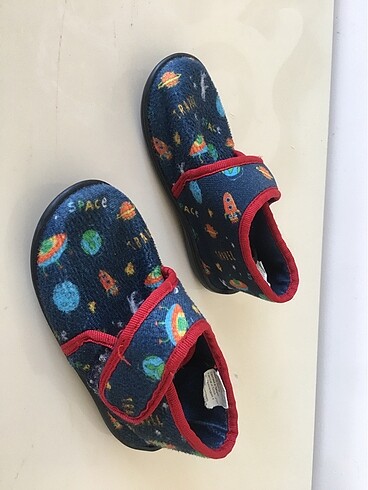 27 Beden lacivert Renk Ev ayakkabısı