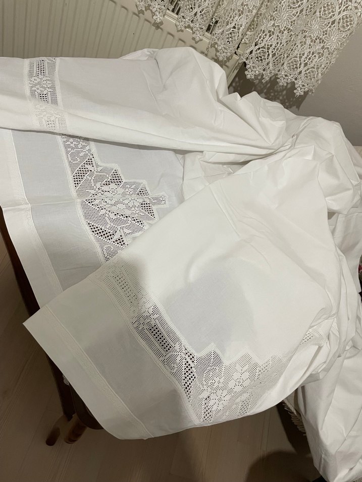 Ara dantelli yorgan çarşafı - Görsel 2