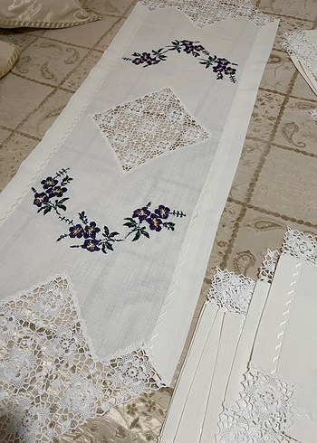 8 kişilik Masa Örtüsü Seti - Görsel 4